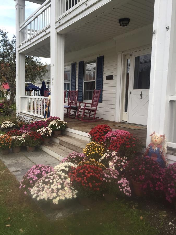 West Dover Inn Экстерьер фото